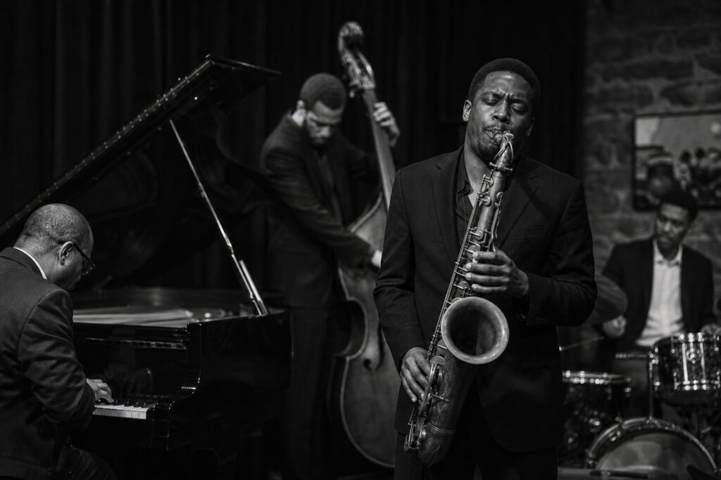 JazzJam樂團選單封面：爵士樂團合奏演出